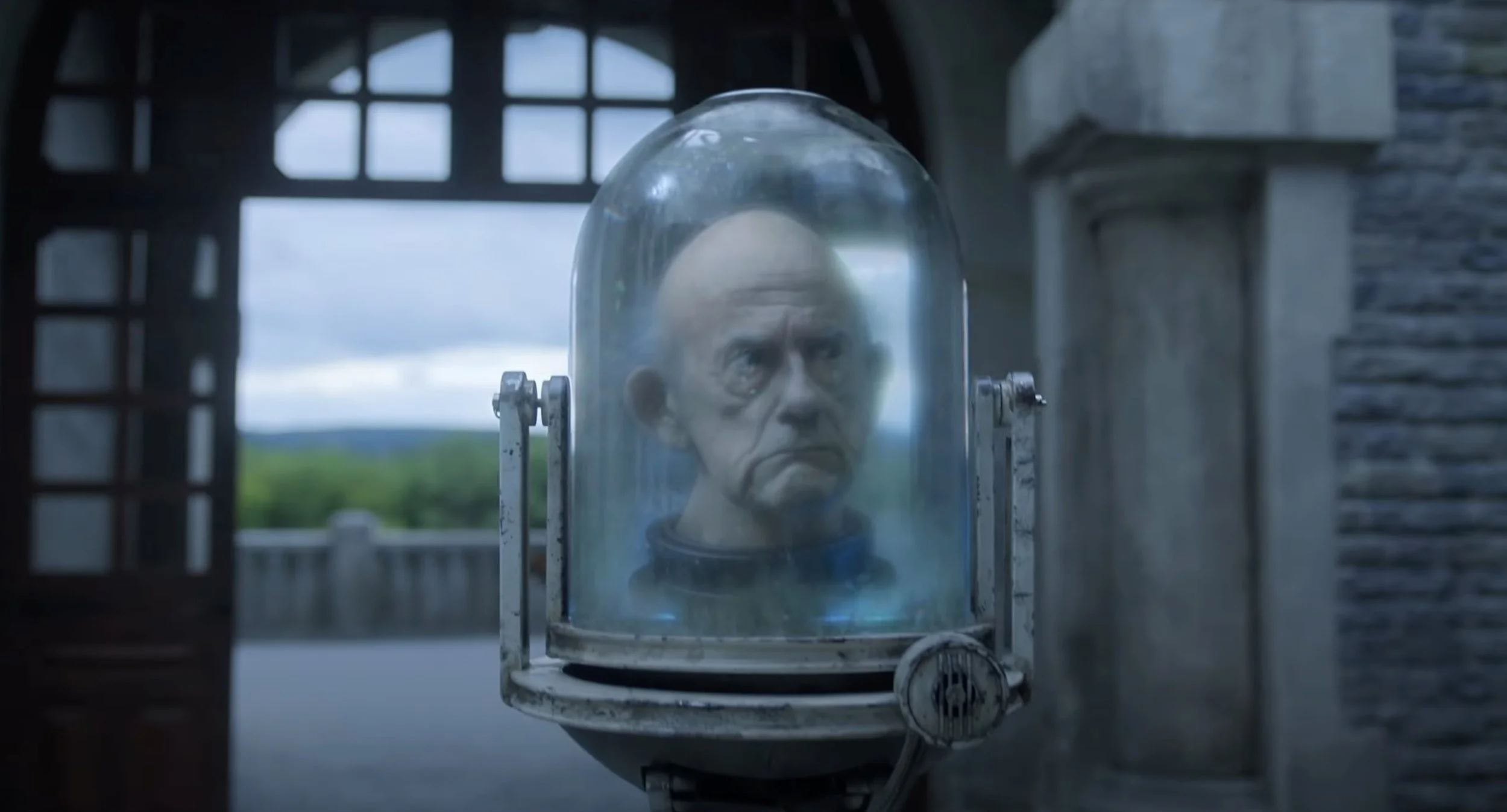 The VFX magic that put Christopher Lloyd’s head in a jar for Wednesday